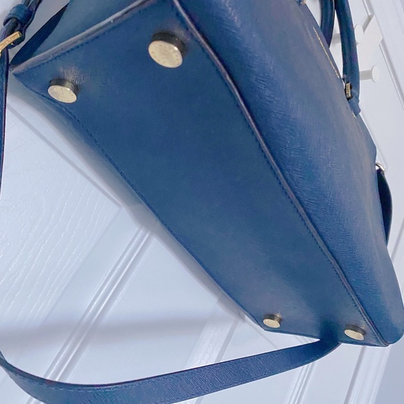 Michael Kors purse - Picture 7 of 10